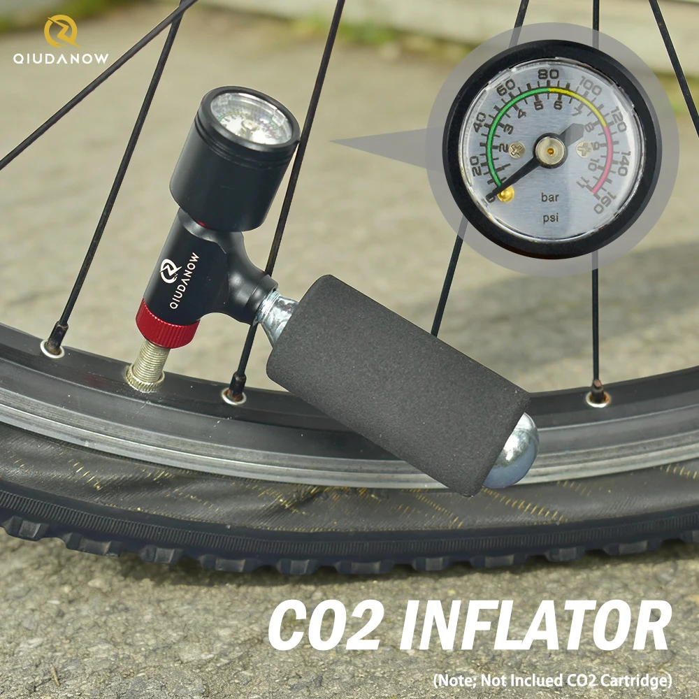 Bicycle CO2 Pump Mini Portable Hand Cycling Fast Tire Pump with Pressure Gauge for MTG Road Bike Fits Schrader Presta Valves