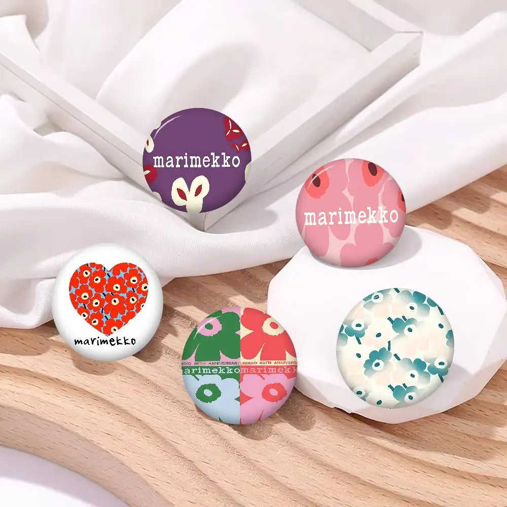 Broches Redondos Hechos a Mano con Flores Unikko de Marimekko de 32/44/58 mm, Broches a Presión para Mochilas, Accesorios de Ropa, Insignias, Decoración de Sombreros