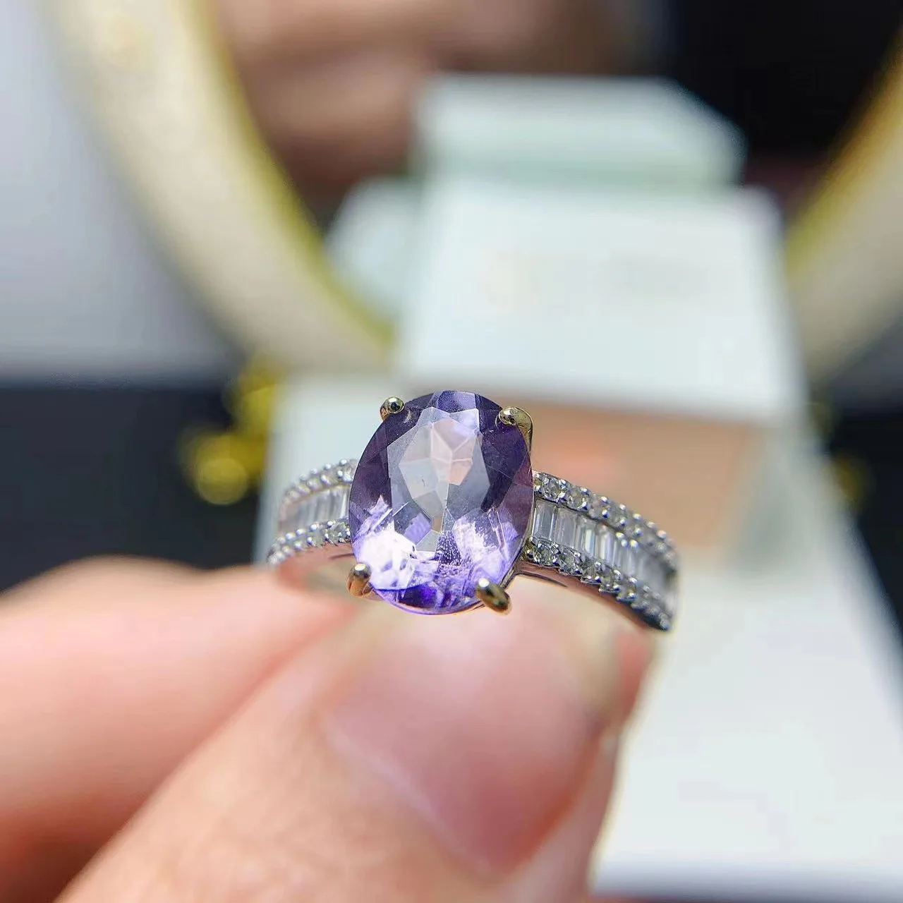 

8mm*10mm Natural VVS Grade Amethyst Ring 8mm*10mm for Daily Wear 925 Silver Amethyst Jewelry Fashion Silver