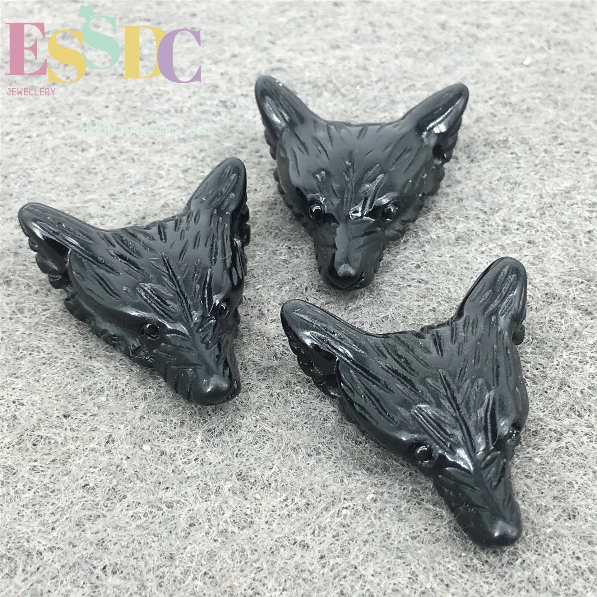 

Wholesale Fashion Good Quality Natural Obsidian Stone Carved Wolf Head Shape Pendants For Necklace Jewelry Making