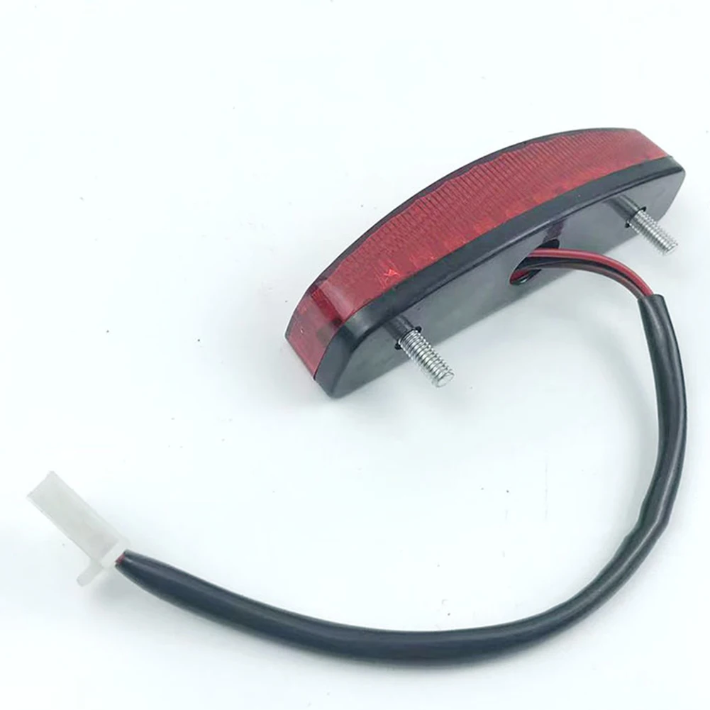 lanterna-traseira-de-freio-a-prova-d'Agua-com-carcaca-em-abs-e-led-para-atvs-e-go-karts-de-50cc-e-125cc