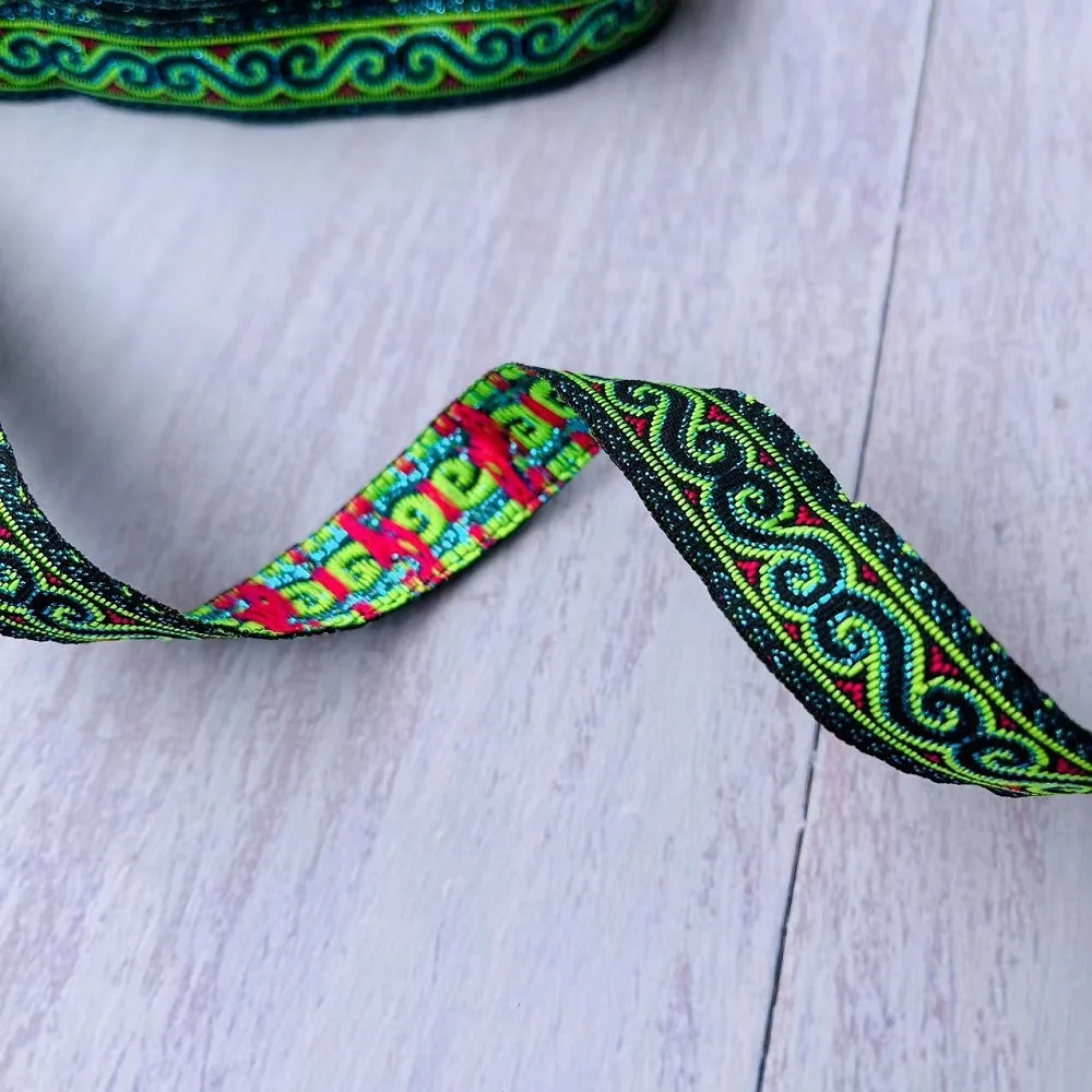 20 yards/lots Woven Jacquard Ribbon Ethnic lace Green 1.5 cm Geometric figure pattern Garment accessories LS-9449