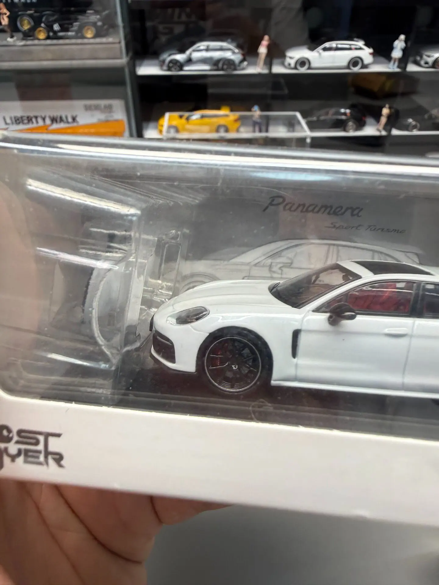 Diecast Ghost Player 1:64 Scale Porsche Panamera Sport Turism Alloy Car Model