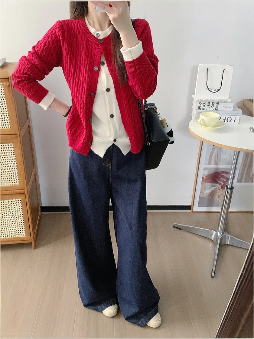 Red Button-Up Fake Two-Piece Top UVPU Knitted Sweater Spring 2025 Women's Faion Ladies' Premium Quali Other Fabric