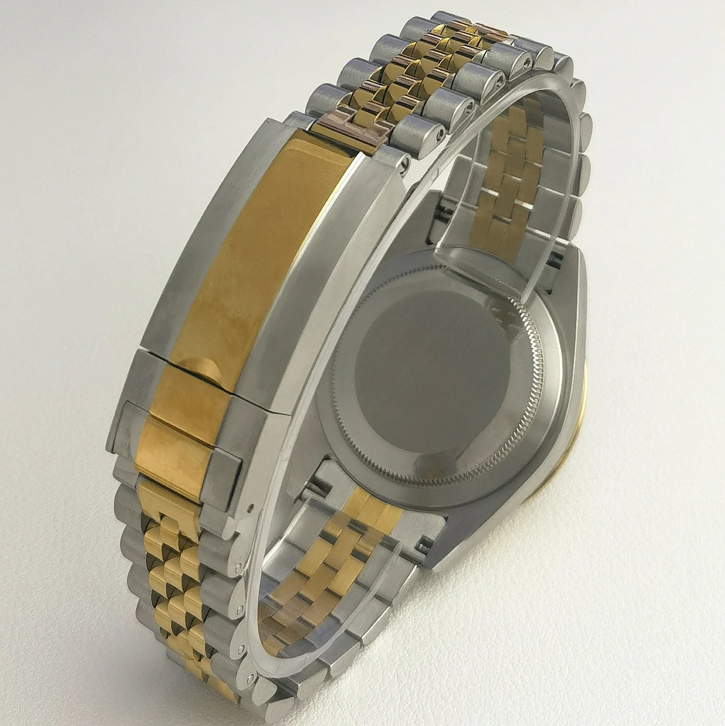 39 mm/36 mm poliertes Edelstahlgehäuse, geeignet für 28,5 mm Zifferblattzubehör, kompatibel mit 35 Automatikwerk