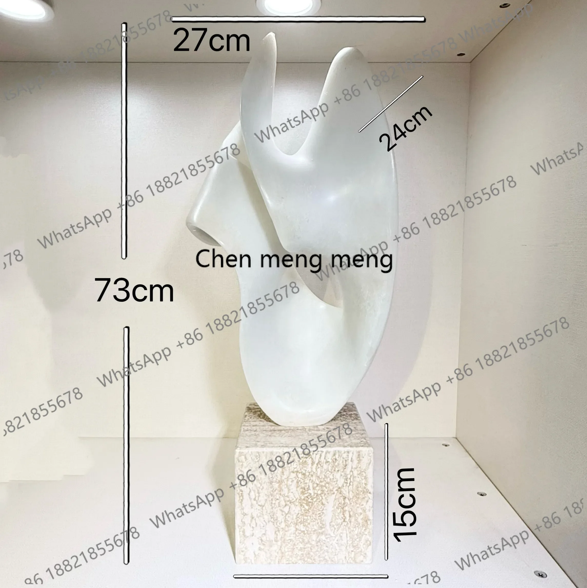 A74Modern light luxury, decorative resin ornaments, clubhouse hotel living room, entrance sculpture