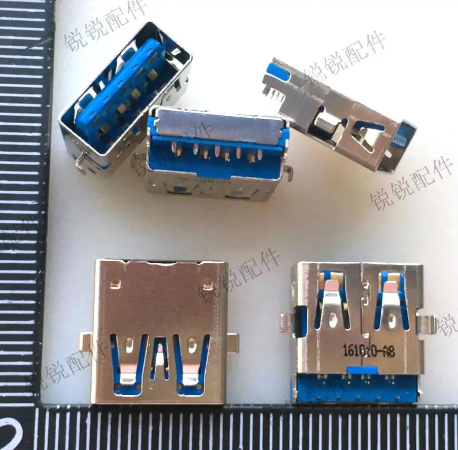 Fro 2UB2307-011111F singatron, short body USB3.0 female, connector