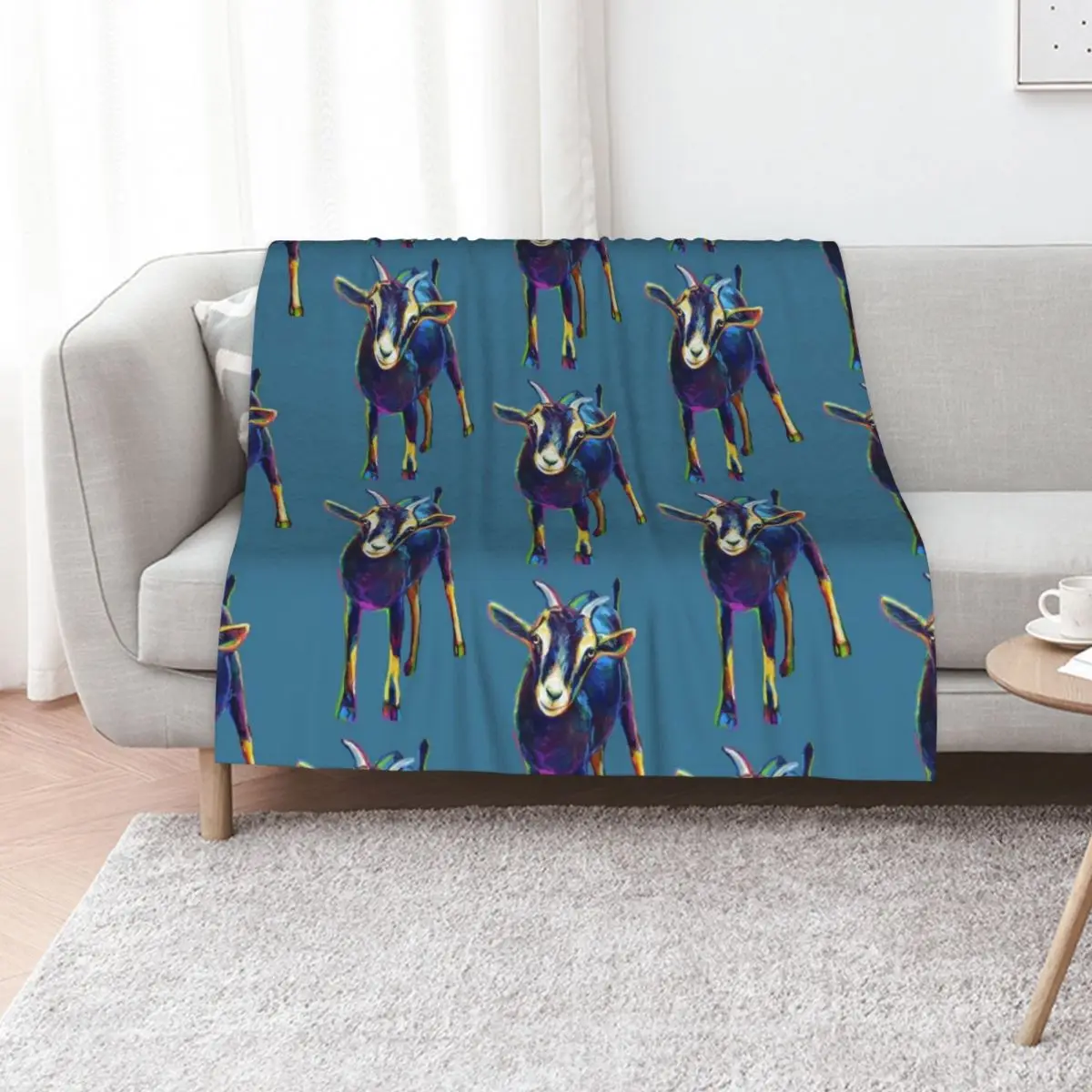 Gertie the Goat, Star of the Show Throw Blanket Designers Sofa Quilt Vintage Plaid on the sofa Stuffeds Bed covers Blankets