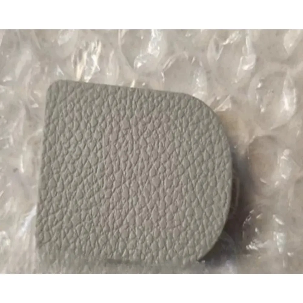 Inner Lining Cover Tailgate Interior Panel C-pillar Screw Cover China Brand New Left Right Grey for Chevrolet Captiva 2015
