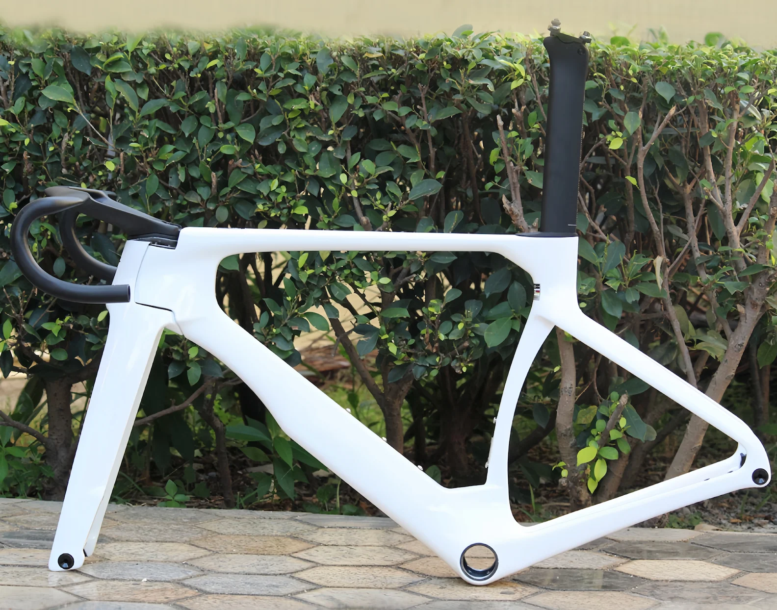 700C frame T47, T1100 carbon fiber road bike frame, S5 frame, customizable color options available, equipped with DI2 electronic