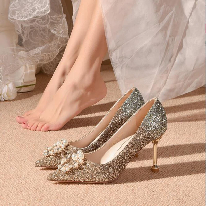 Glitter Rhinestones casamento sapatos Mulheres Bombas Cristal Dedo apontado Verão Senhora Sapatos cristal francês saltos altos Partido Prom Shoes