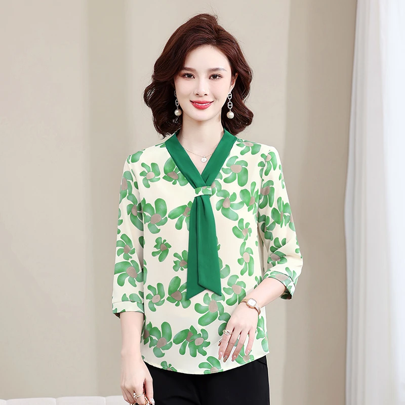 الحد الأدنى نمط مطبوعة الربيع والخريف شال طوق المرأة أزياء الأزهار فحص منتصف الأكمام فضفاضة بلوزات من الشيفون