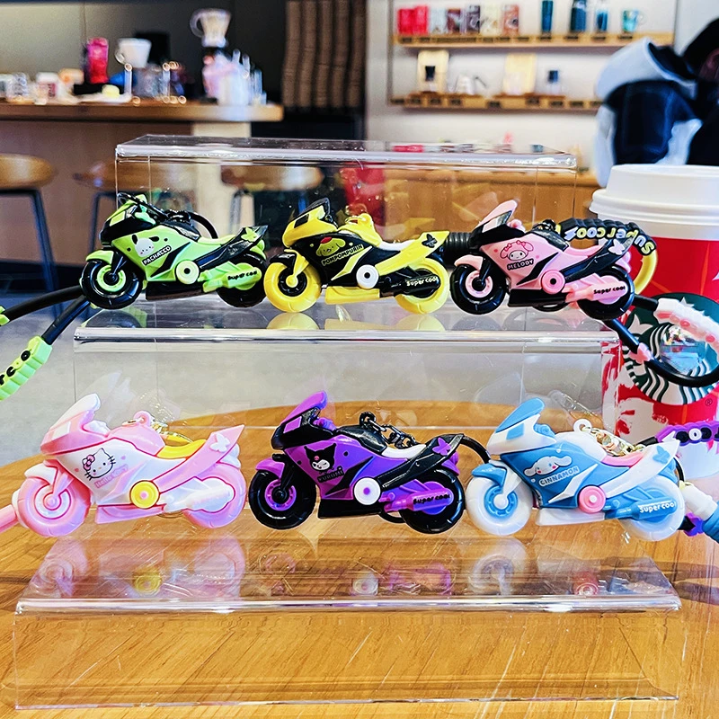 Sanrio kawaii legal motocicleta hellokitty kuromi mymelody chaveiro dos desenhos animados motocicleta casal saco de escola pingente presente animação