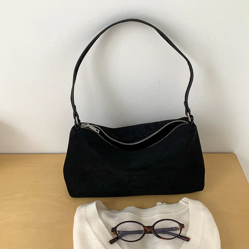 

Casual Faux Suede Women Bag NEW Leopard Shoulder Bags for Women Autumn and Winter Animal Printed Armpit Bag Commuting Tote Purse
