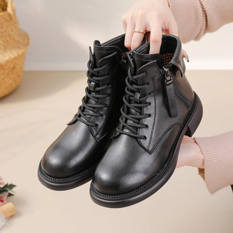 2024 Autumn New Low Heel Bull Muscle Sole Ankle Boots Korean Edition Casual Genuine Leather Women\'s Boots Warm and Comfortable