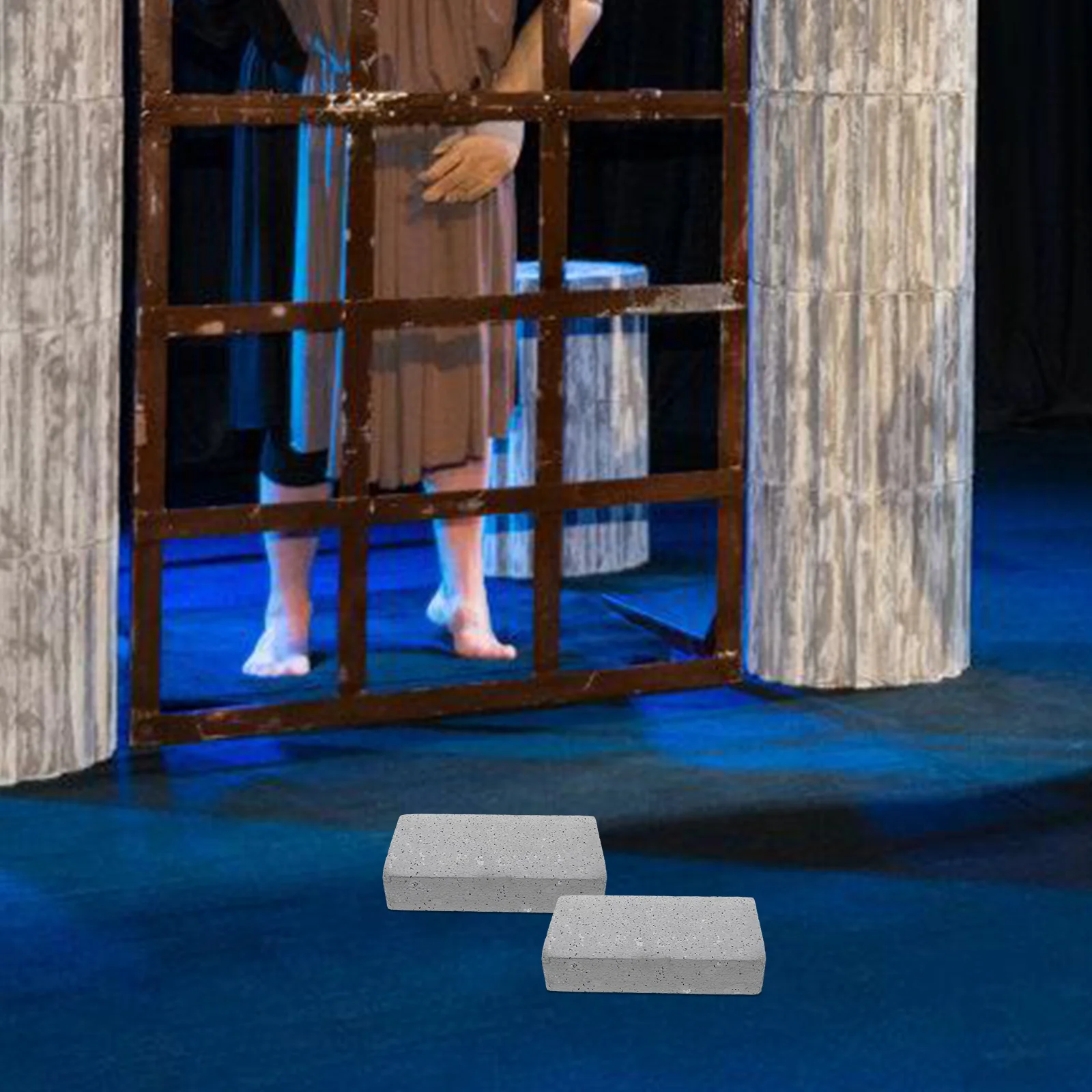 

2pcs Foam Brick Stage Props Realistic Fake Wall For Theater Movie Performance Lightweight Halloween Decor Prank Soft Building