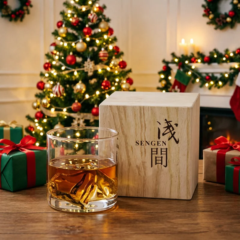 

Mt.Asama Glass Mountain Whisky Cup With Wood Box Niche Japanese Style Iceberg Whiskey Tasting Crystal Wine Tumbler 200ml Clear