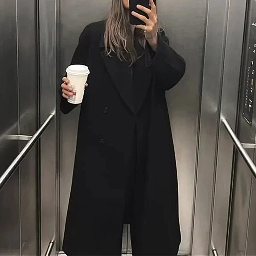 

Зимнее повседневное женское пальто с декоративными элементами, удобная верхняя одежда для холодной погоды