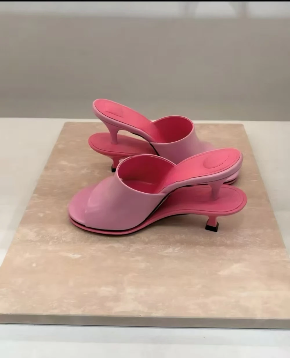 

Elegant Pink Slingback Mules Open-Toe Design Low Stiletto Heels Smooth Leather Casual Outfits for Spring/Summer Fashion Sandals