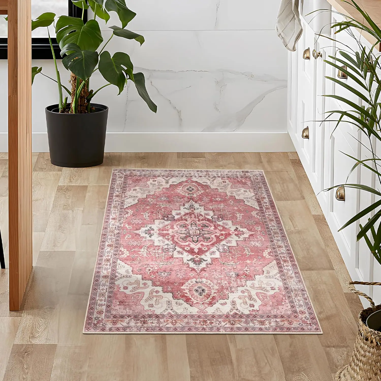 

Pink Boho Style Rugs Soft Carpets Bathroom Anti-silp Door Mat Suitable for Living Room Entrance Decorations and Accessories Pads