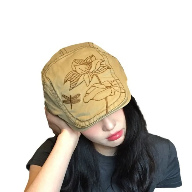 Niche British Retro Y2k Lotus Embroidery Forward Hat Men and Women Big Head Spring and Autumn Sunshade Duckbill Beret Cap