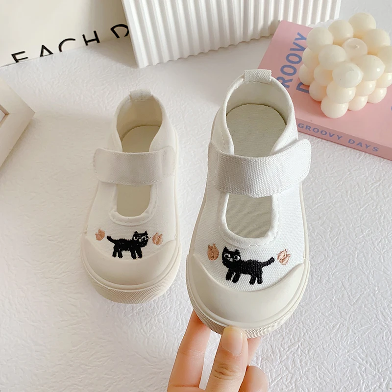 2024 Summer New Children Sandals for Girls Fashion Cute Cat Soft Sole Breathable Canvas Comfortable Light Simple Casual Shoes