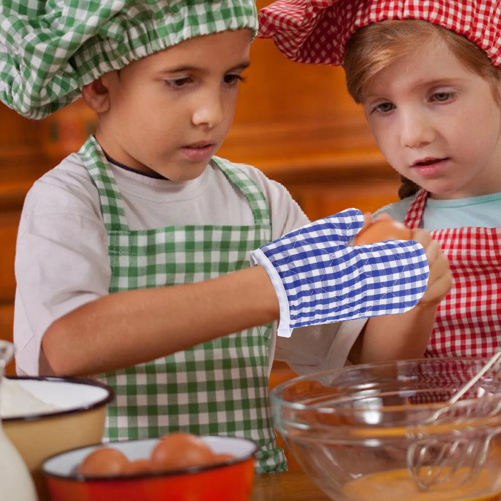 

4Pcs Kids Oven Gloves Heat Resistant Oven Mitts Soft Anti-Slip Cooking Gloves for Baking Kitchen Hand Protection