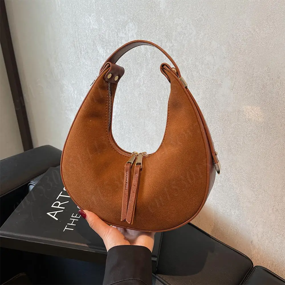 

2025 Autumn Winter New Women Vintage Underarm Bag Multi-way Crossbody Shoulder Purse Retro Style Adjustable Strap for Daily Use​