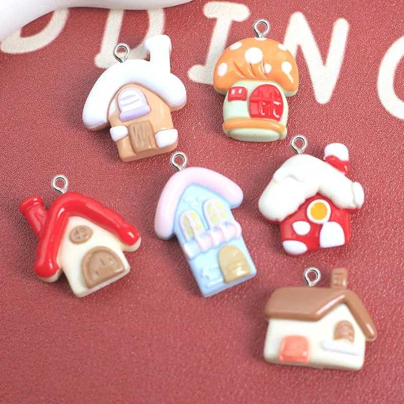 10Pcs Cartoon House Resin Charms Pendant Creativity Keychain Bag Crafts Decor DIY Earrings Bracelet Accessories Jewelry Findings