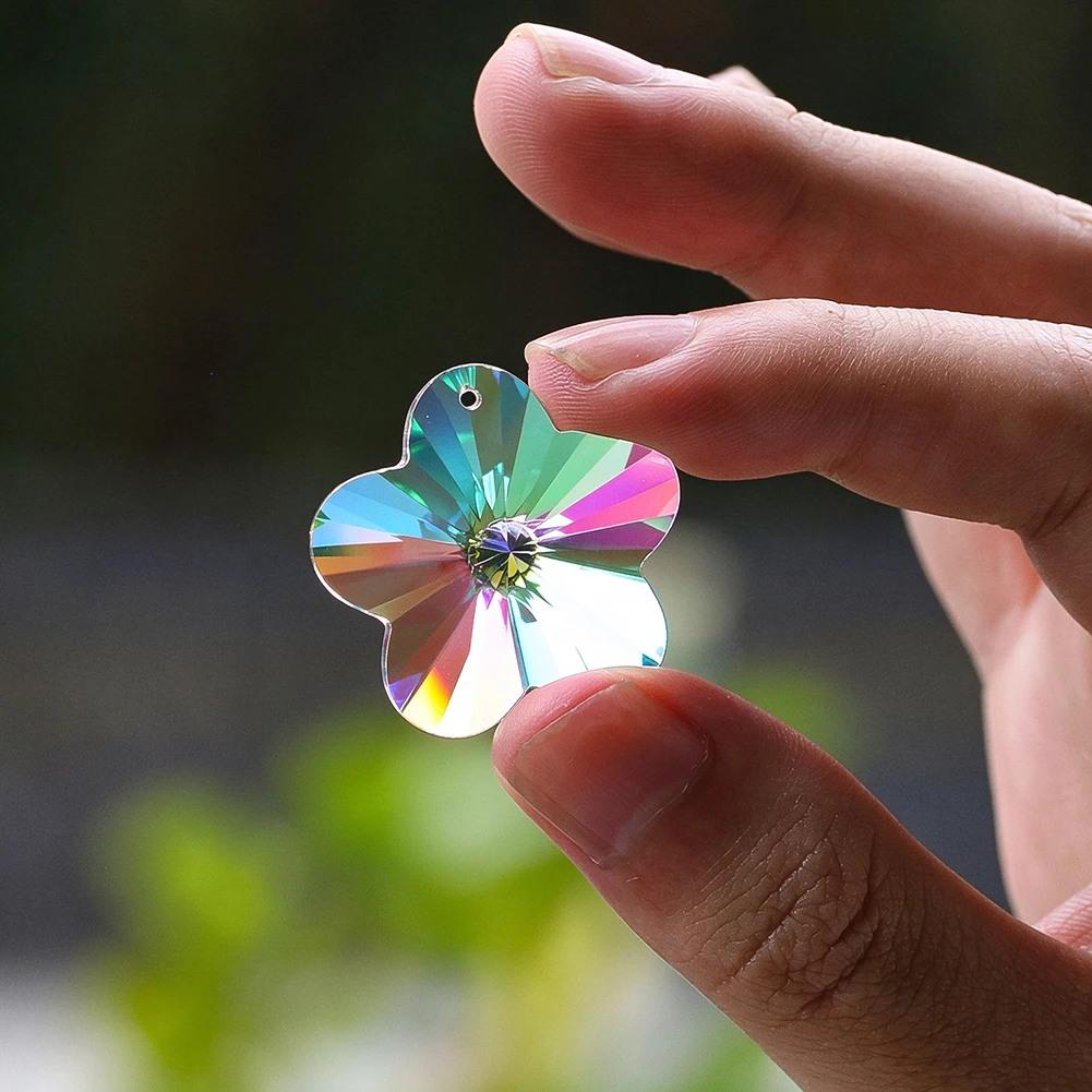 5pcs AB Crystal Flower Pendant 3cm 11g Aurora Borealis Five Petal Clover Faceted Suncatcher Chandelier Lamp Shade Hanging Bead