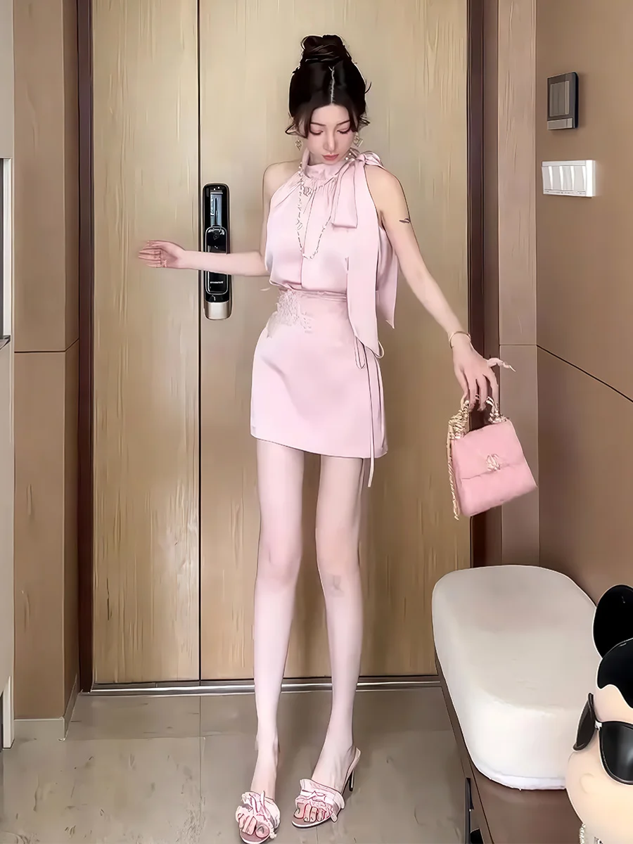 

Elegant Women's Fashion Set High Neck Sleeveless A-Line Skirt Luxury Feel Polyester Fiber Summer Collection 2025