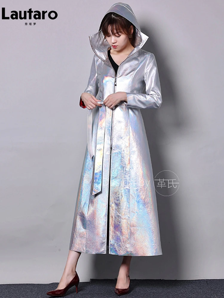 Imagem -05 - Lautaro Primavera Outono Longo Luxo Brilhante Reflexivo Holográfico Patente pu Trench Coat Couro para as Mulheres Moda Europeia 2023