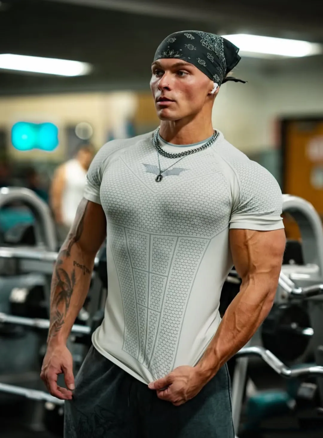 Gym Bat Quick Drying Slim Fit Men's Short Sleeved Sports T-shirt 2026 Healthy Fitness Running Sports Fitness Men's Casual Shirt