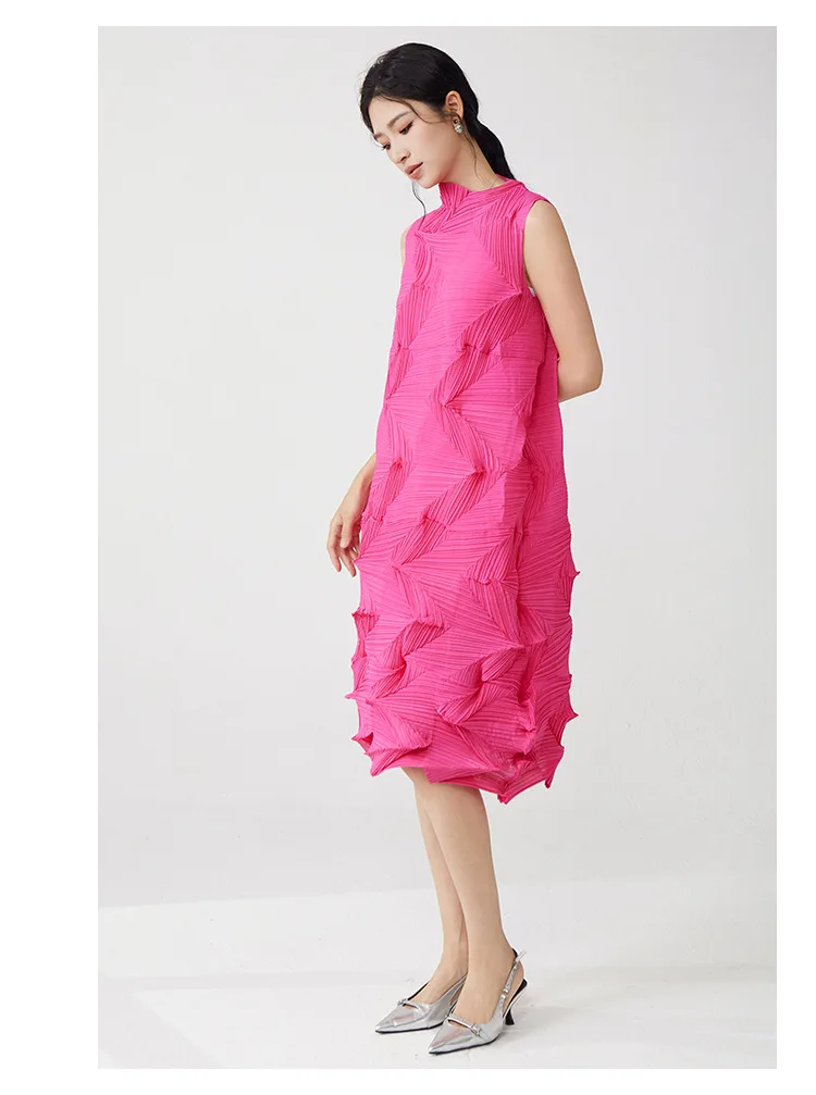 Miyake Plissierter einfarbiger Rock 2025, Sommer, neues Kleid, Temperament, ärmellos, locker, Hundert mit mittellangem Rock