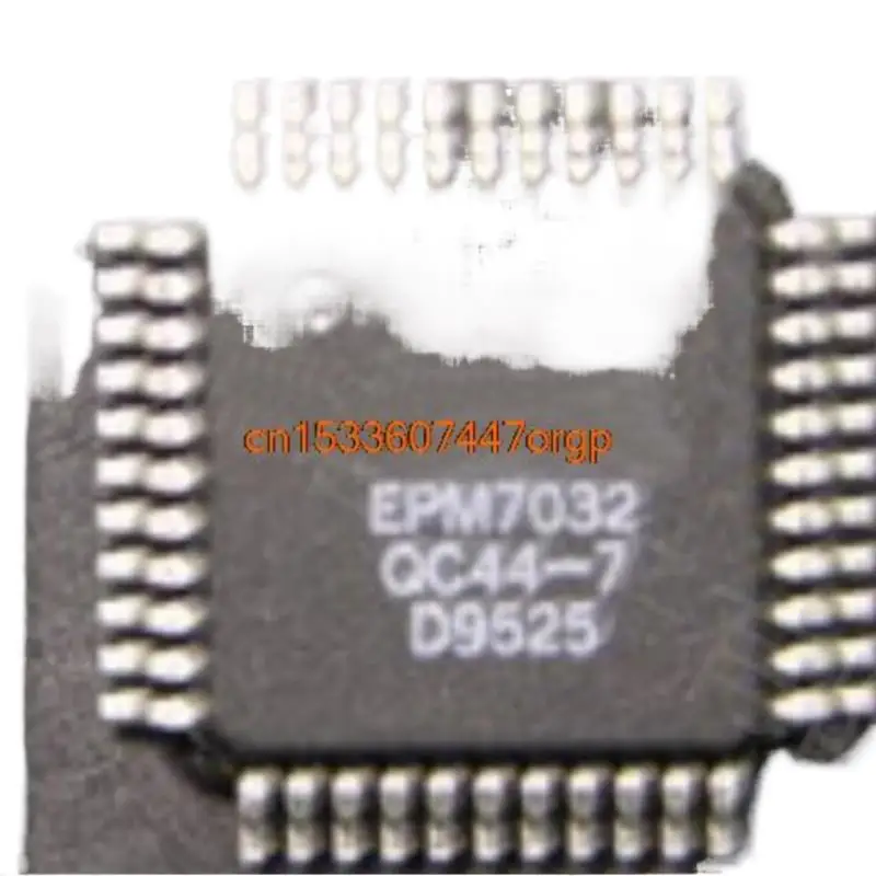 1-個-epm7032qc44-10-新オリジナル