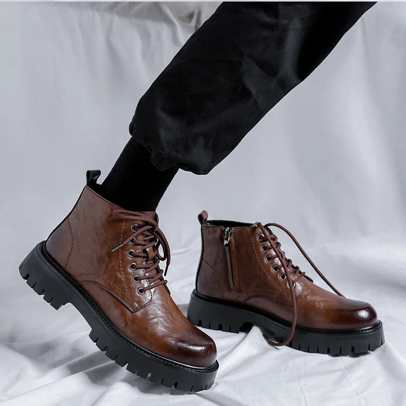 

New Vintage British Men Boots Spring Autumn Leather Shoes Tooling Ankle Boots Outdoor Work Platform Boots Lace-up Round Toe