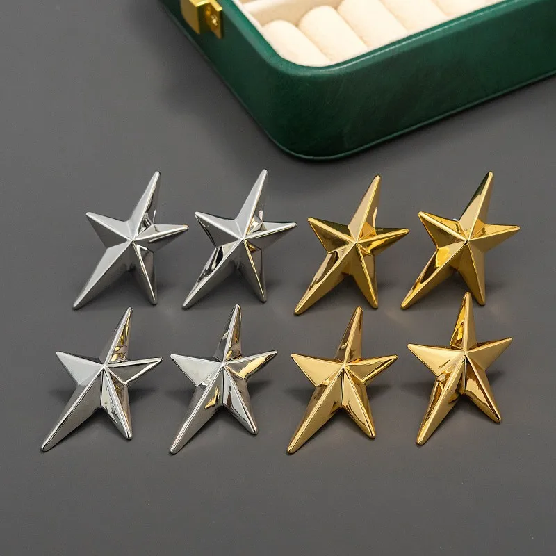 XIALUOKE Simple Metal Geometric Five-pointed Star Earrings For Women European American Style Earrings Independence Day Jewelry