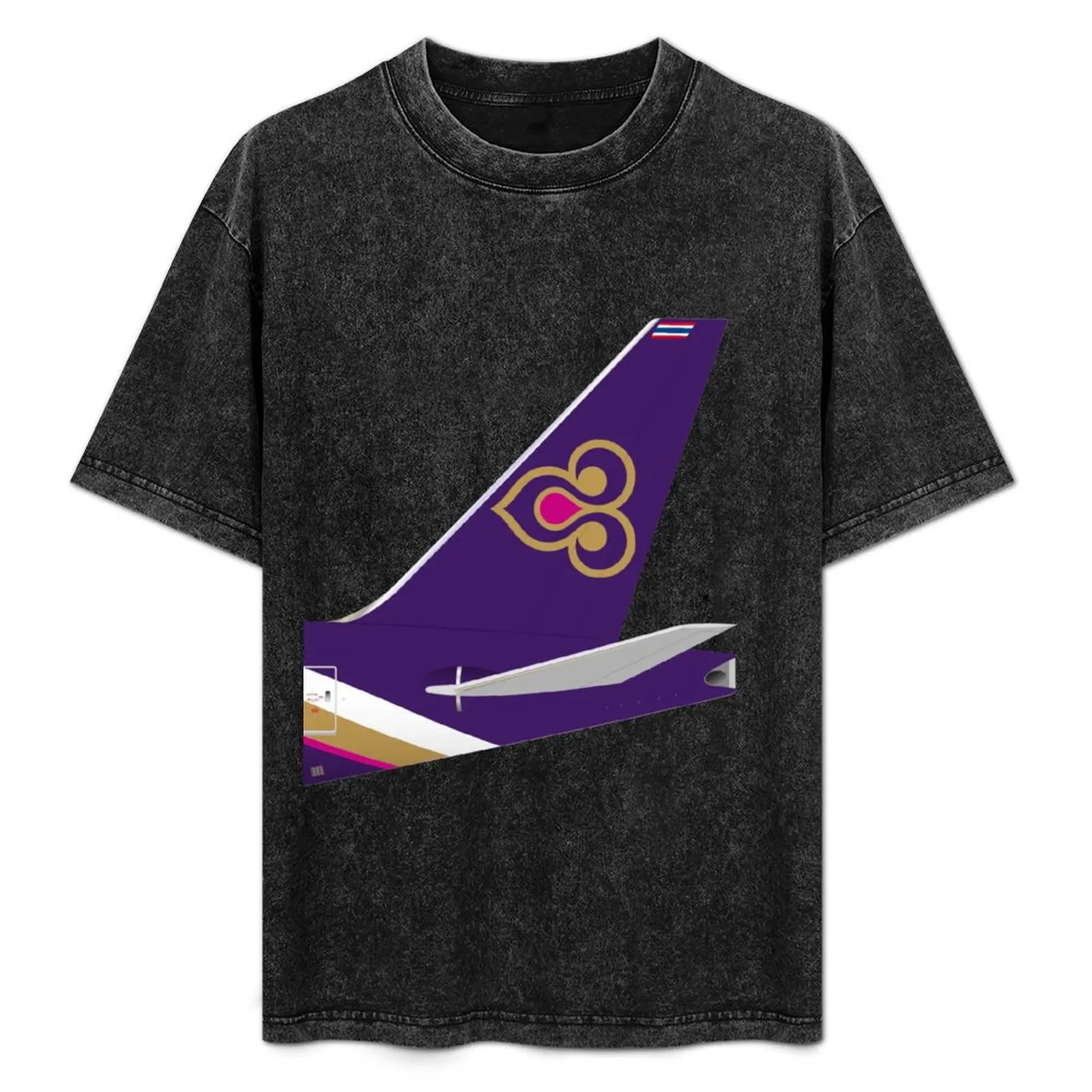 

Wings In Uniform - B777 - Thai Airways T-Shirt Festival Short Sleeve T-Shirt