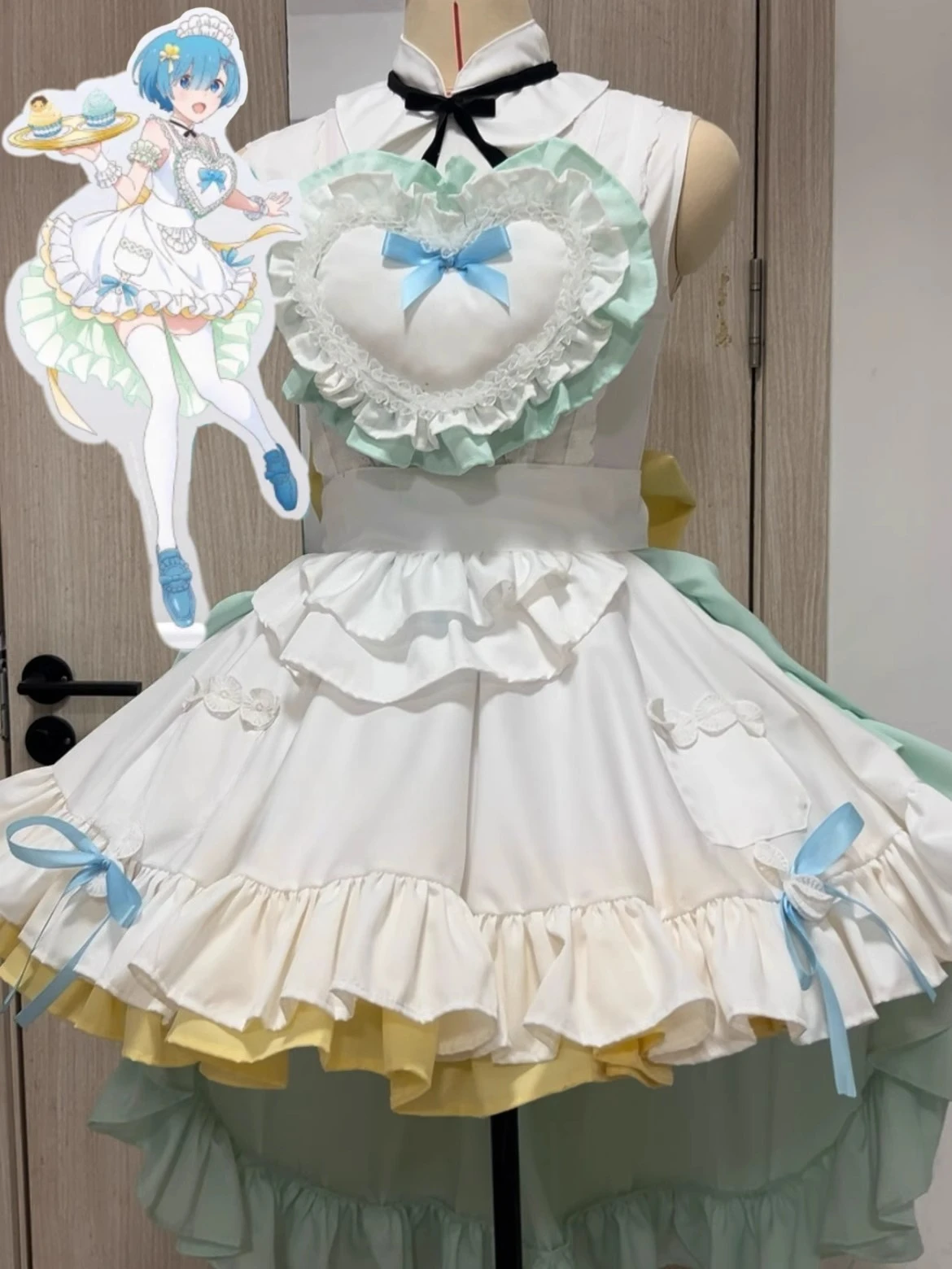 

Re:Life in A Different World From Zero Emilia Rem Cosplay Costume for Women Halloween Cosplays Anime Lolita Maid