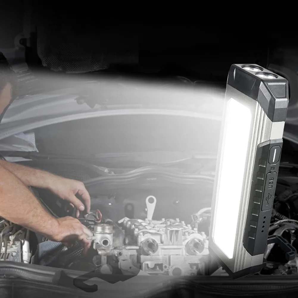 La torcia a LED con lampada da campeggio magnetica può essere utilizzata come lampada di ricarica di tipo C per attrezzature da esterno di manutenzione automobilistica