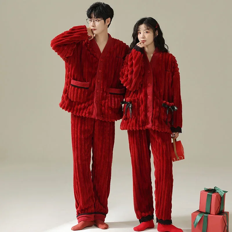 Warmth Lovers Coral Velvet Pajamas for Women and Men Red Festival A Man and A Woman Can Wear A Warm Suit with Velvet Home Wear