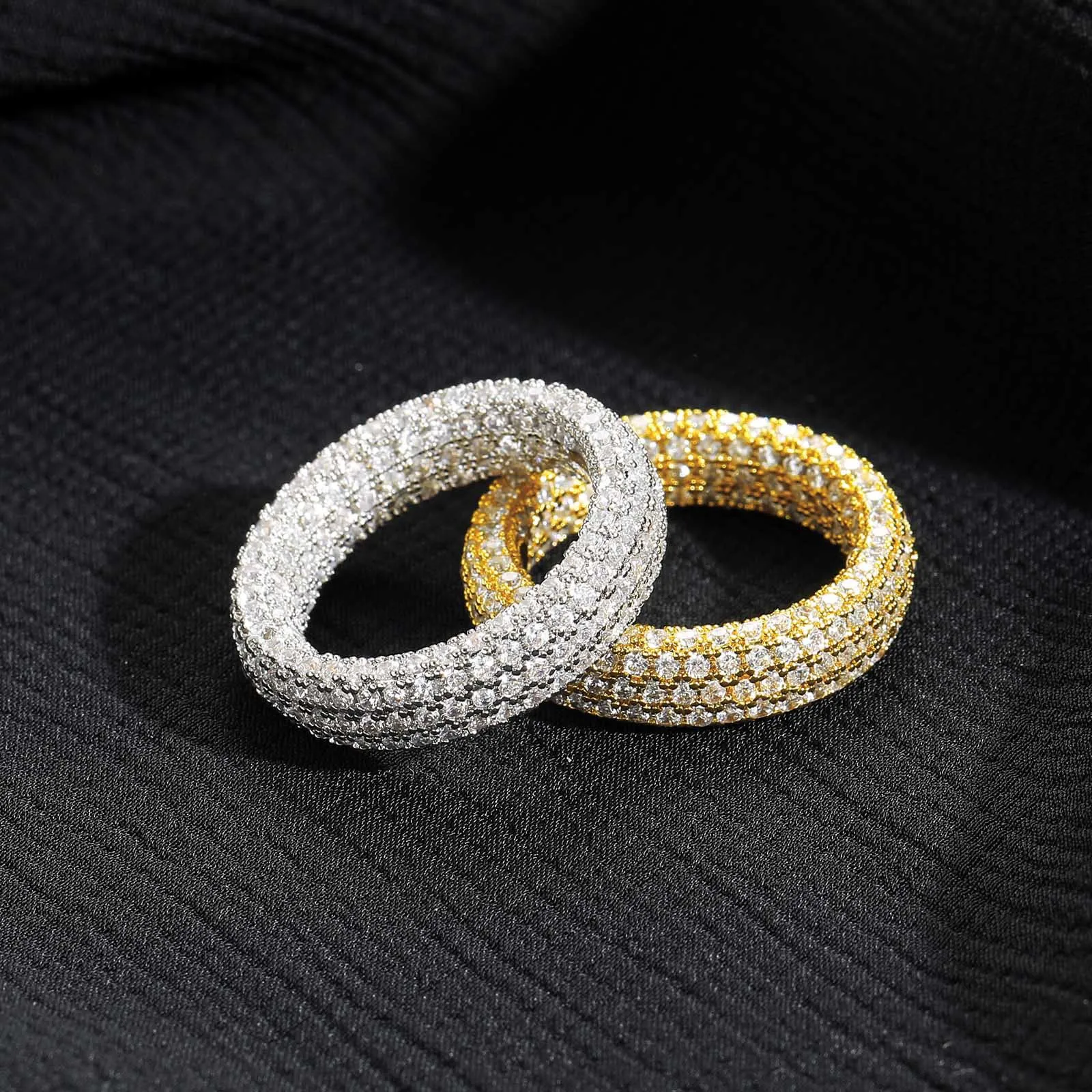 

2023 5A Full Zircon Simple Circle Shape Bling Bling Iced Out Zircon Mirco Pave Prong Setting Brass Ring Hip Hop Jewelry BR064