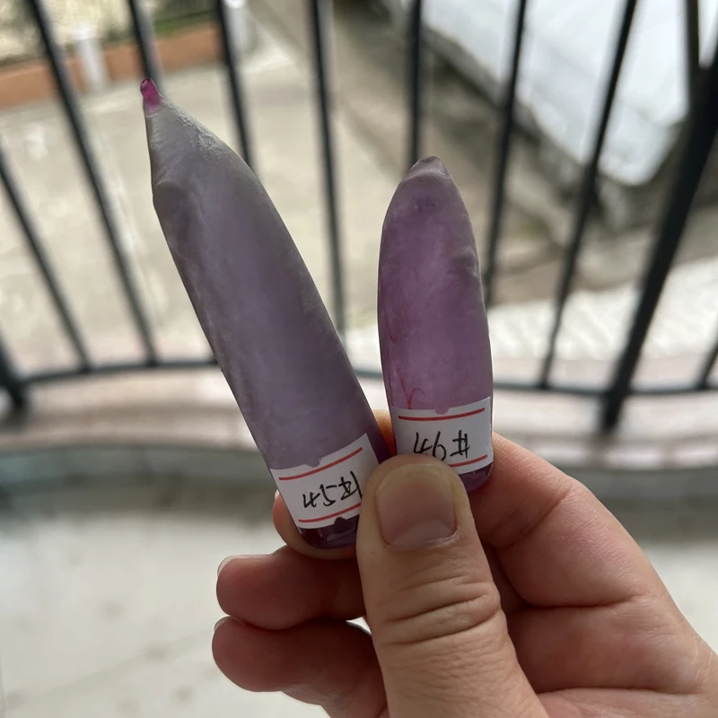 

Александритовый камень, необработанный синтетический корундовый грубый камень, изменение цвета, готовый к отправке драгоценный камень