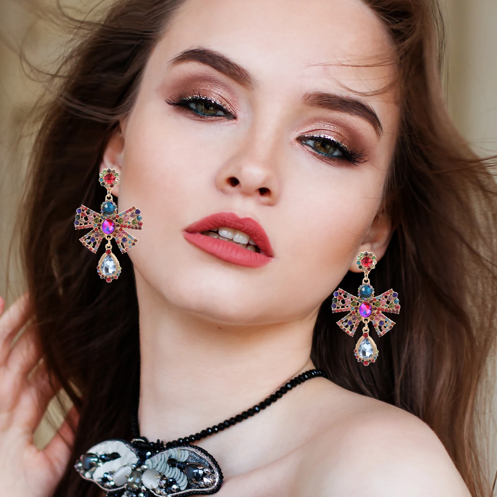 

1 Pair Vintage Colorful Glass Bow Earrings Dazzling Dangle Jewelry For Women Prom Party Wedding Rhinestone Crystal Lightweight