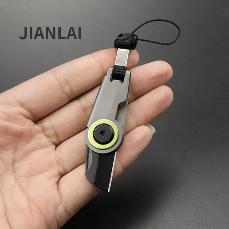 Mini Pocket  Folding Knife Portable Small Blade EDC Keychain Pendant Express Unpacking Pocket Knife Gift EDC Tool