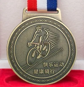 Metalen medaille sportvergadering mountainbike race medaille hangende gouden, zilveren en bronzen medaille persoonlijkheid