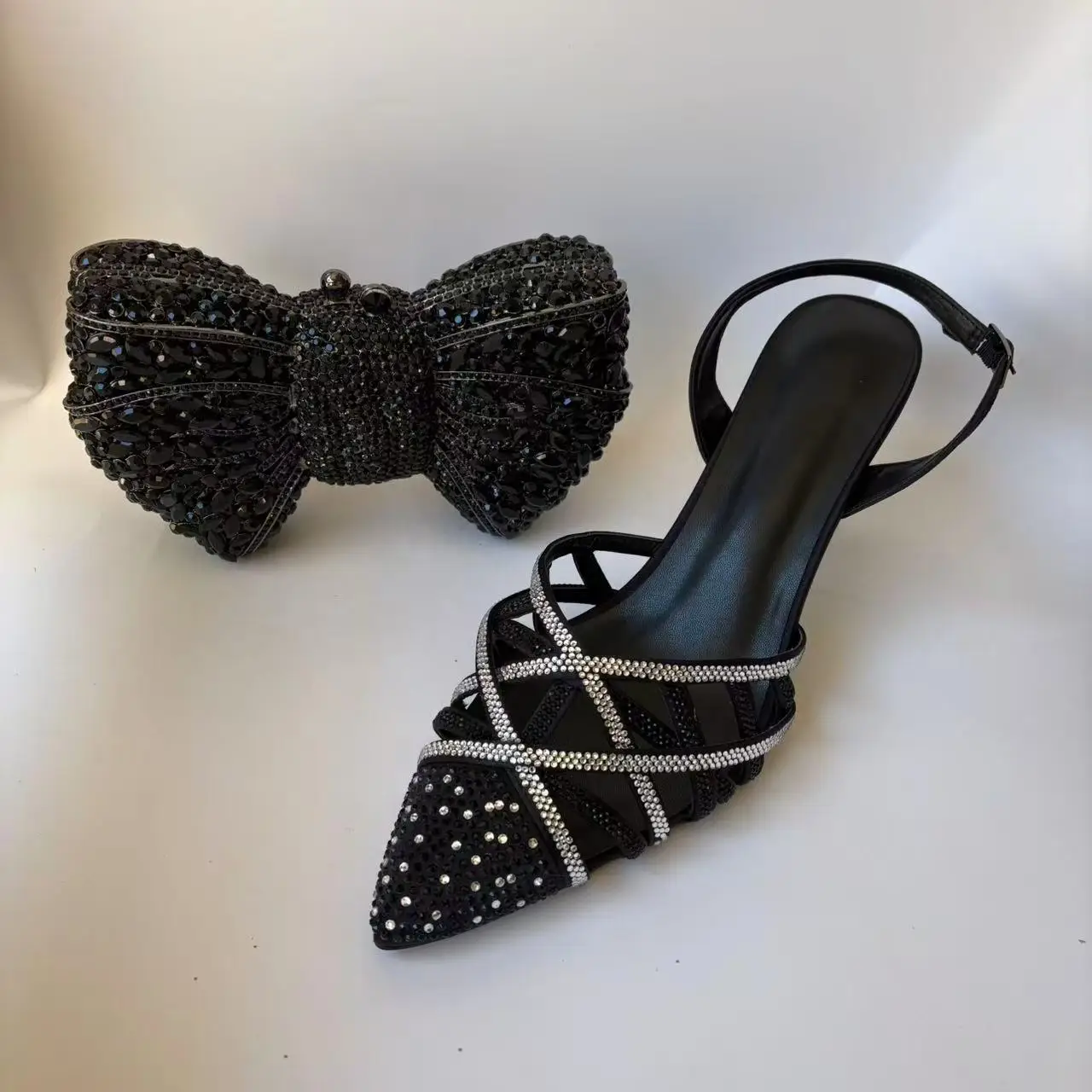 

LNATISNOVA Lady Black Color Rhinestones high-heeled sandals For Party Gems Leather Shoes with Clutch High Heels shoes and bags