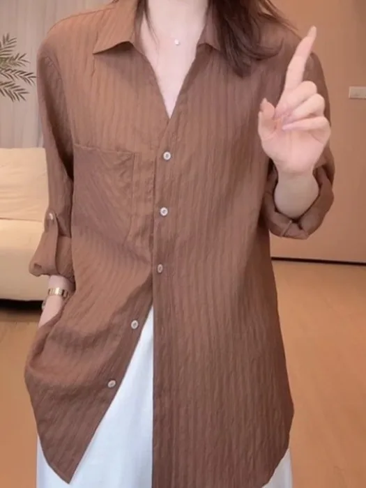 

Свободная полосатая рубашка с V-образным вырезом и длинными рукавами для женщин больших размеров, удобная повседневная верхняя одежда из полиэфирного волокна с пуговицами