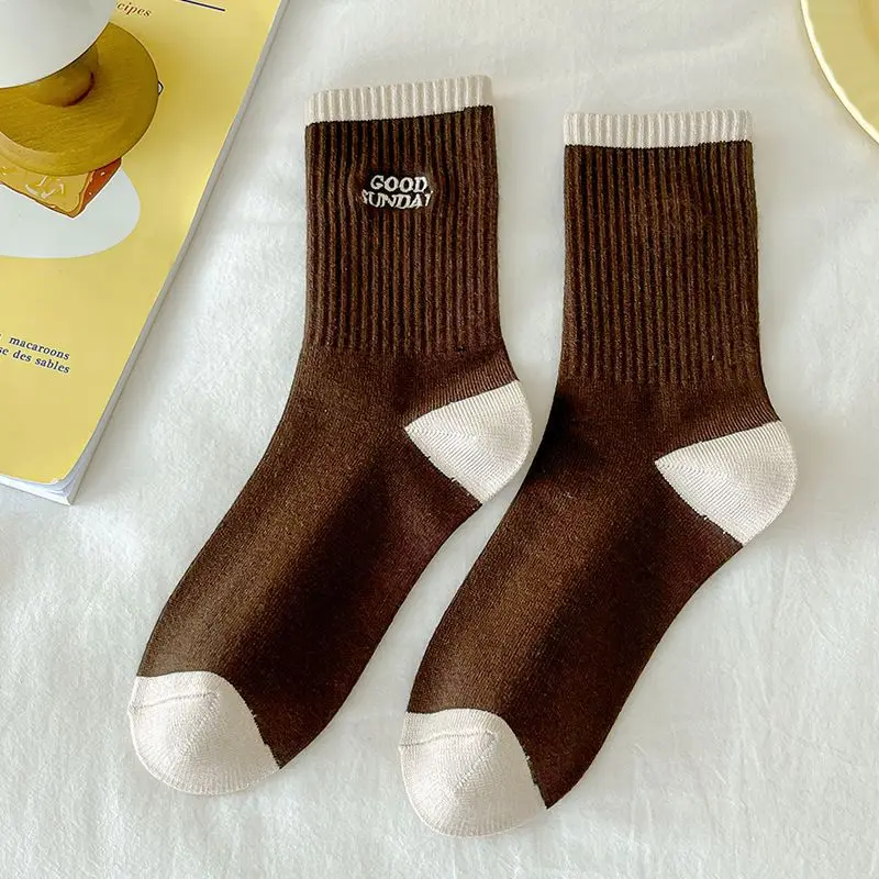 Women Socks Mid Length Socks with Trendy Thickening in autumn and winter, Maillard Striped Stacking Boneless Socks