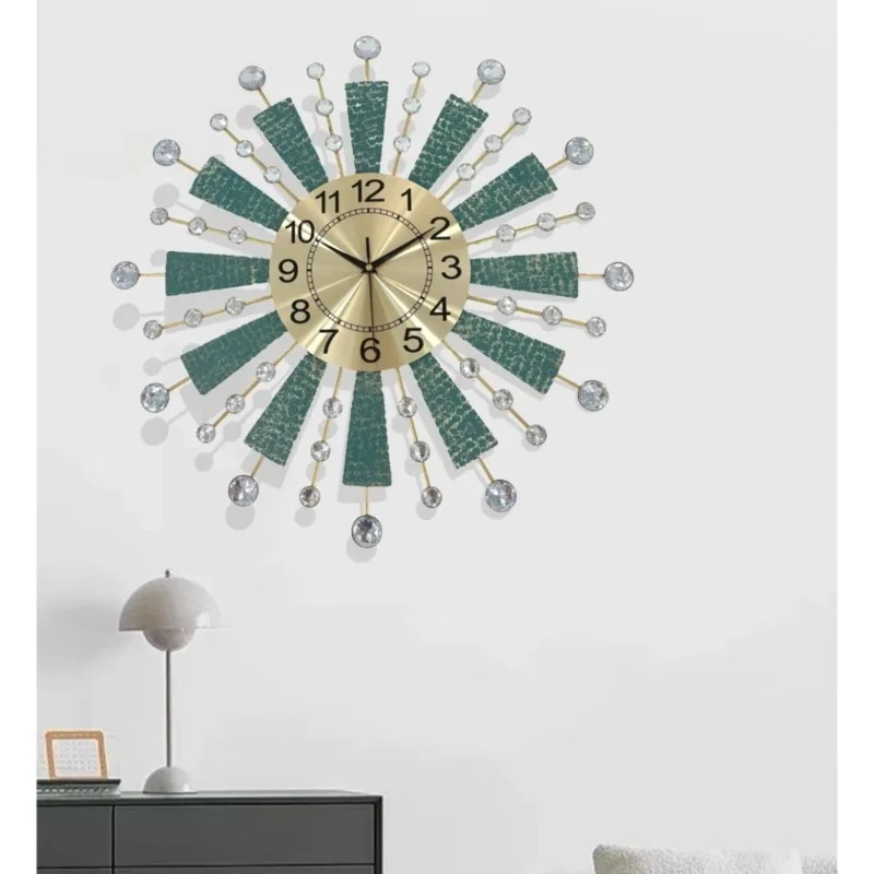 Nordic Clocks Wall Clocks Simple Living Room Modern Home Fashion Atmosphere Creative Personality Light Luxury Decorative